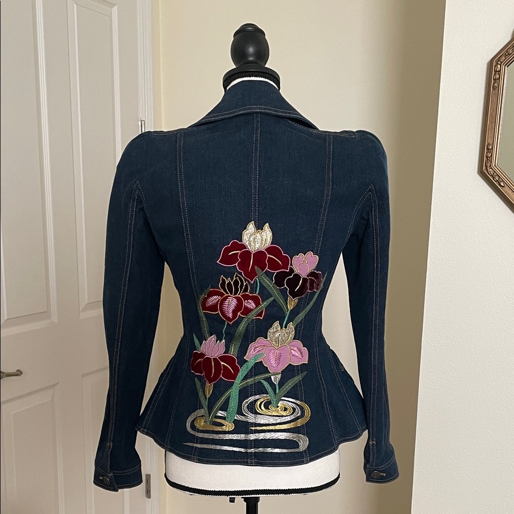 CHRISTIAN DIOR BOUTIQUE Embroidered Heart Pocket Denim Jacket - Picture 16 of 16